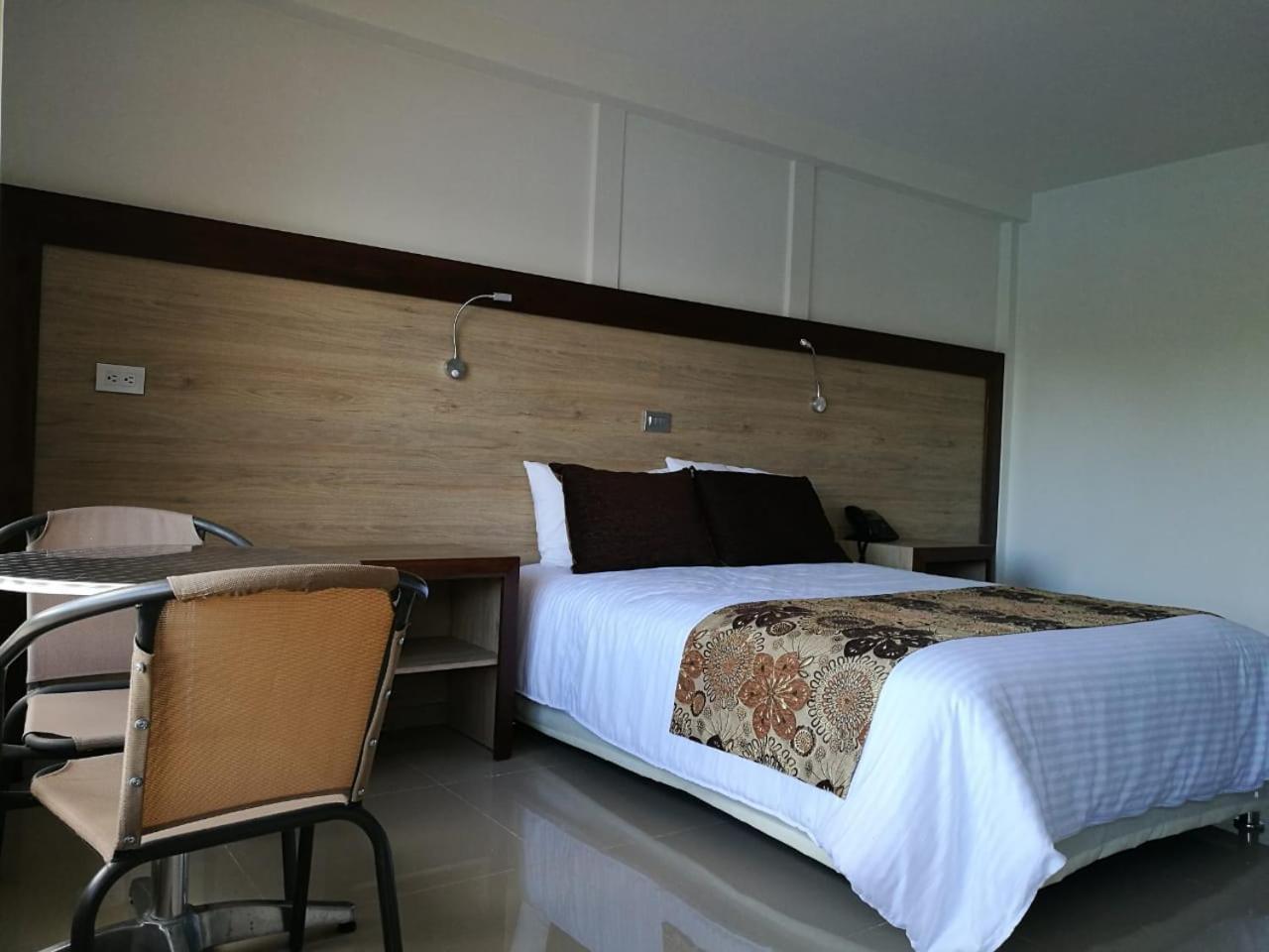 Hotel La Magdalena Adult Only Guatapé エクステリア 写真